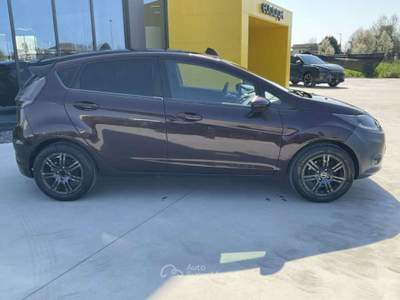 Ford Fiesta 1.4 TDCi 70CV 5 porte Titanium VENDITA SOLO EXPORT Rosso usata Pieve di Cento