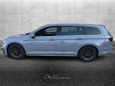 Volkswagen Passat 2.0 TDI SCR 200 CV DSG Executive Grigio usata Pieve di Cento