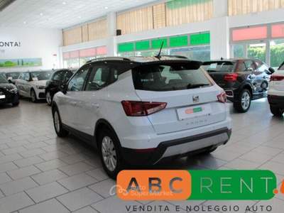 Seat Arona Arona 1.0 EcoTSI 110 CV DSG XCELLENCE Bianco usata Cernusco sul Naviglio