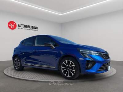 Renault Clio TCe 90 CV 5 porte Techno Blu/Azzurro usata Maniago