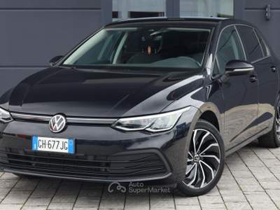 Volkswagen Golf 2.0 TDI 115 CV SCR Life Nero usata Caorso