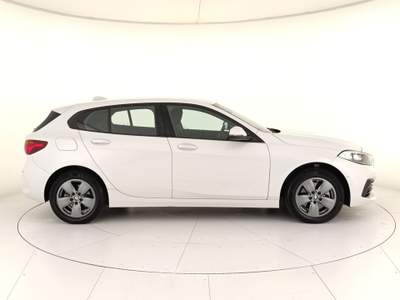 BMW Serie 1 116d 116d business advantage auto Bianco usata Bari