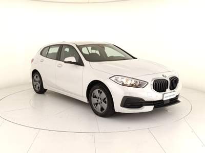 BMW Serie 1 116d 116d business advantage auto Bianco usata Bari