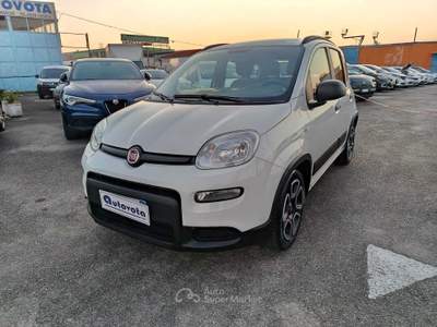 Fiat Panda FIAT PANDA 1.0 FIREFLY 70 CV S&S HYBRID CITY LIFE Bianco usata Pontecagnano Faiano