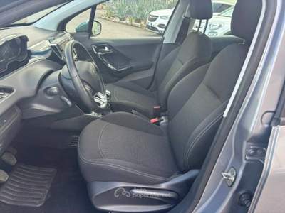 Peugeot 208 1.5 bluehdi Allure s&s 100cv 5p 5m Grigio usata Agliana