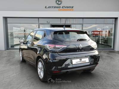 Renault Clio 1.0 tce Evolution 90cv con CarPlay Nero usata Latina