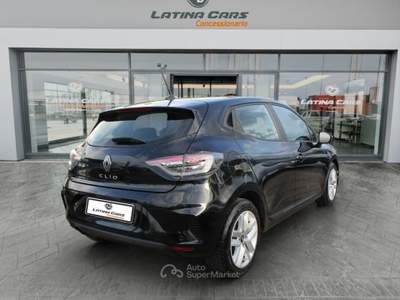 Renault Clio 1.0 tce Evolution 90cv con CarPlay Nero usata Latina