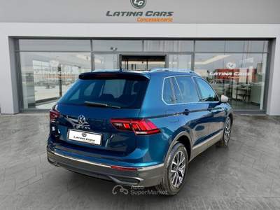 Volkswagen Tiguan 1.5 tsi Life 130cv CON TELECAMERA E CARPLAY Blu/Azzurro usata Latina