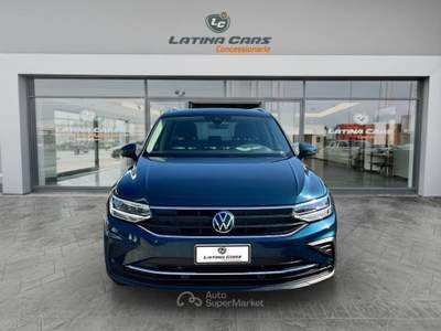 Volkswagen Tiguan 1.5 tsi Life 130cv CON TELECAMERA E CARPLAY Blu/Azzurro usata Latina