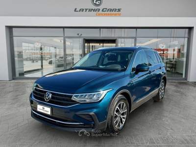 Volkswagen Tiguan 1.5 tsi Life 130cv CON TELECAMERA E CARPLAY Blu/Azzurro usata Latina