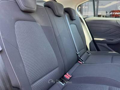 Ford Focus 1.0 ecoboost h ST-Line 125cv AUTOMATICA E CARPLAY Grigio usata Latina
