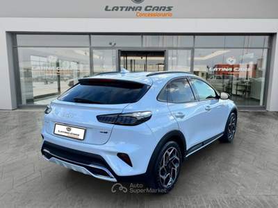 Kia XCeed 1.6 crdi mhev GT-line 136cv TELECAMERA E CARPLAY Bianco usata Latina