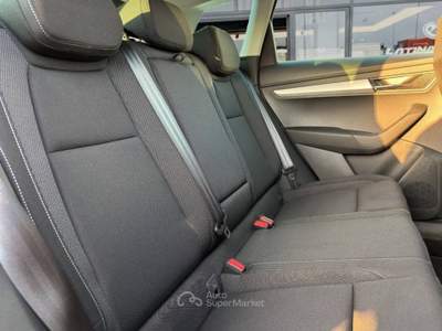 Skoda Karoq 2.0 TDI Executive 115cv AUTOMATICA E TELECAMERA Grigio usata Latina
