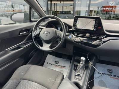 Toyota C-HR 1.8h Business AUTOMATICA e CarPlay Nero usata Latina