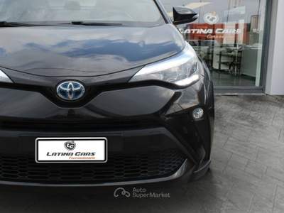 Toyota C-HR 1.8h Business AUTOMATICA e CarPlay Nero usata Latina