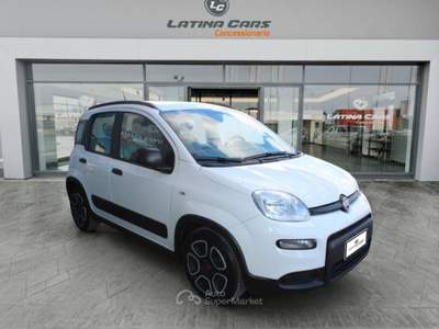 Fiat Panda 1.0 firefly hybrid City Life s&s 70cv NEOPATENTATI Bianco usata Latina