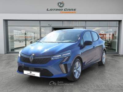 Renault Clio Km0 1.0 sce Evolution 65cv con CarPlay Blu/Azzurro usata Latina