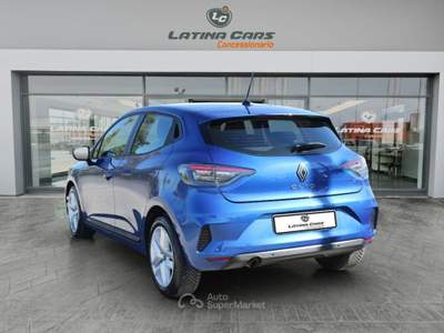Renault Clio Km0 1.0 sce Evolution 65cv con CarPlay Blu/Azzurro usata Latina