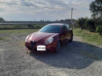 Alfa Romeo Giulietta Alfa romeo Giulietta 1.6 multijett usata Policoro