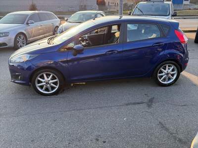 Ford Fiesta condizioni pari a nuovo Blu/Azzurro usata Ghislarengo