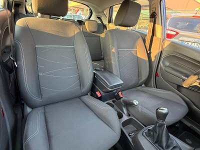 Ford Fiesta condizioni pari a nuovo Blu/Azzurro usata Ghislarengo