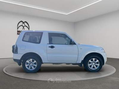 Mitsubishi Pajero 3.2 100th Auto Bianco usata Roma