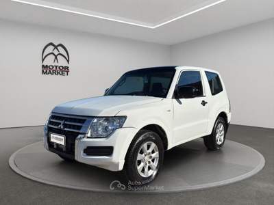 Mitsubishi Pajero 3.2 100th Auto Bianco usata Roma