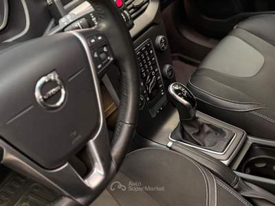 Volvo V40 D2 Geartronic Business Plus Nero usata Bologna