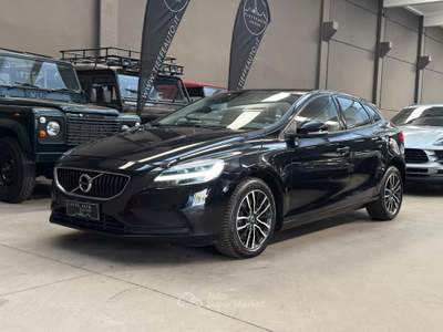 Volvo V40 D2 Geartronic Business Plus Nero usata Bologna