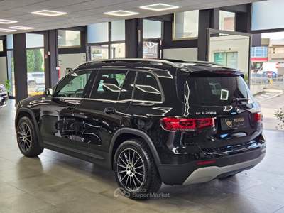Mercedes-Benz Classe GLB GLB 200 d Automatic Business Extra - TETTO APRIBILE Nero usata Pistoia