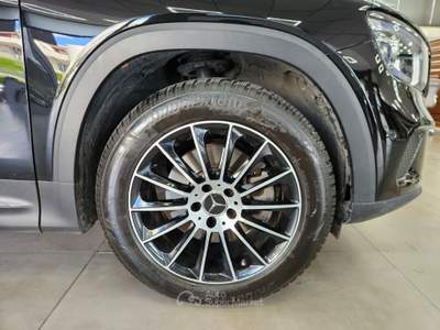 Mercedes-Benz Classe GLB GLB 200 d Automatic Business Extra - TETTO APRIBILE Nero usata Pistoia