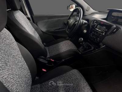 Lancia Ypsilon 1.2 69 CV 5 porte S&S Elefantino Blu Blu/Azzurro usata Cagliari