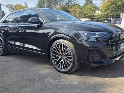 Audi Q8 FULL OPTIONAL , TOP CONDITION Nero usata Roma