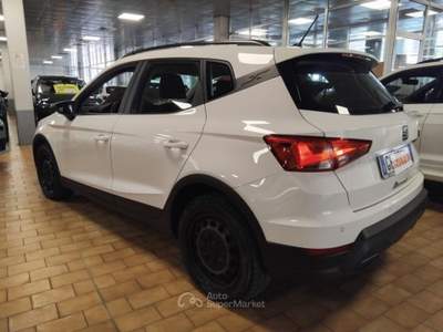 Seat Arona 1.0 TGI Reference Bianco usata Vigevano