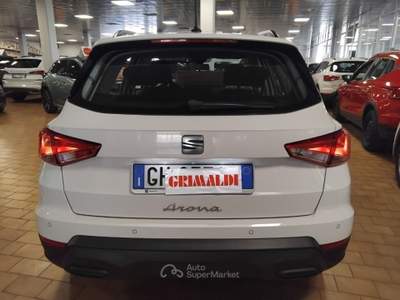 Seat Arona 1.0 TGI Reference Bianco usata Vigevano