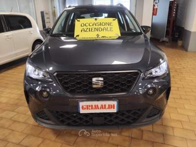 Seat Arona 1.0 EcoTSI Reference 16" Grigio usata Vigevano
