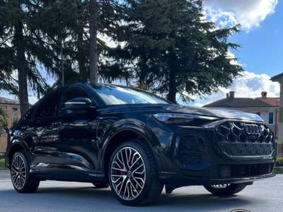 Audi Q5 Sportback 40 TDI quattro S tronic S line - IVA Nero usata Sant'Angelo in vado
