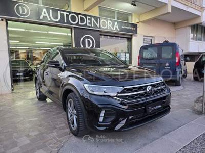Volkswagen T-Roc SCR 150 CV DSG R-Line#LED#NAVI#CARPLAY#CAM#ALCANTARA#GANCIO TRAINO Nero usata Altamura