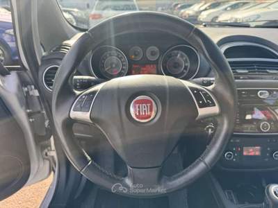 Fiat Punto 1.4 8V 5 porte Natural Power Street Grigio usata Milano