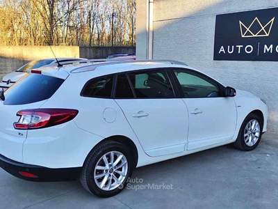 Renault Mégane Megane III SporTour 1.2 tce Limited s&s 115cv* Bianco usata La Loggia