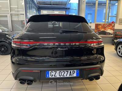 Porsche Macan Macan T 2.0 265cv pdk Nero usata Milano