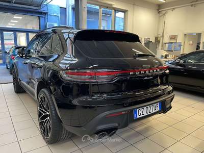 Porsche Macan Macan T 2.0 265cv pdk Nero usata Milano