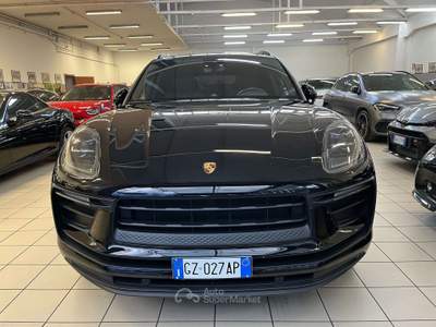 Porsche Macan Macan T 2.0 265cv pdk Nero usata Milano