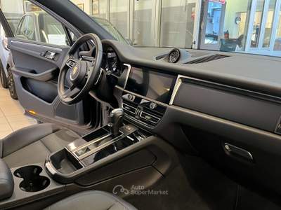 Porsche Macan Macan T 2.0 265cv pdk Nero usata Milano