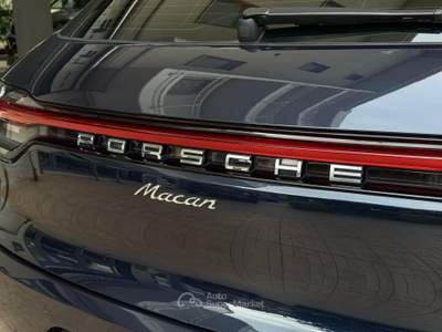 Porsche Macan 2.0 245 cv PDK Blu/Azzurro usata SANTERAMO IN COLLE