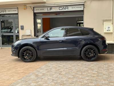 Porsche Macan 2.0 245 cv PDK Blu/Azzurro usata SANTERAMO IN COLLE