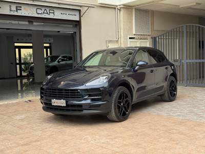 Porsche Macan 2.0 245 cv PDK Blu/Azzurro usata SANTERAMO IN COLLE