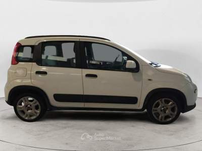 Fiat Panda 1.0 FireFly 70cv S&S Hybrid City Life FINO A 3 ANNI DI GARANZIA KM ILLIMITATI e 3 ANNI DI MANUTENZIONE ORDINARIA Bianco usata Salerno