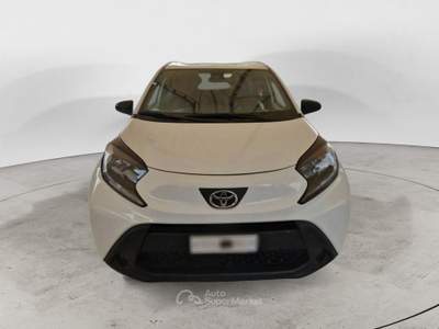 Toyota Aygo X 1.0B (72 CV) Active S-CVT FINO A 3 ANNI DI GARANZIA E 3 ANNI DI MANUTENZIONE ORDINARIA  CAMBIO AUTOMATICO Bianco usata Salerno