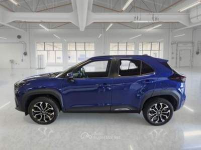 Toyota Yaris Cross 1.5H (116 CV) E-CVT Trend FINO A 3 ANNI DI GARANZIA KM ILLIMITATI E 3 ANNI DI MANUTENZIONE ORDINARIA Blu/Azzurro usata Salerno